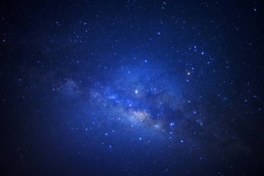 Samanyolu. Uzun pozlama fotoğraf. Tahıl ile