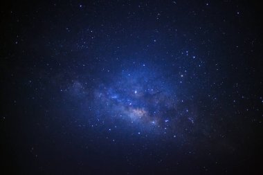 Samanyolu. Uzun pozlama fotoğraf. Tahıl ile