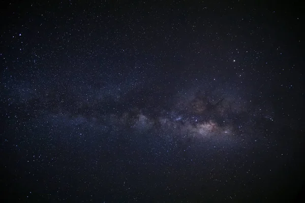 タイのピッサヌロークで明らかに天の川銀河. — ストック写真