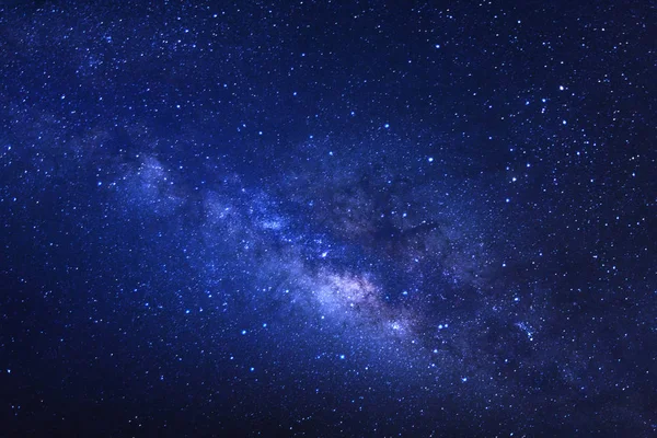 Nahaufnahme Milchstraße, Langzeitbelichtungsfotografie.mit Korn — Stockfoto