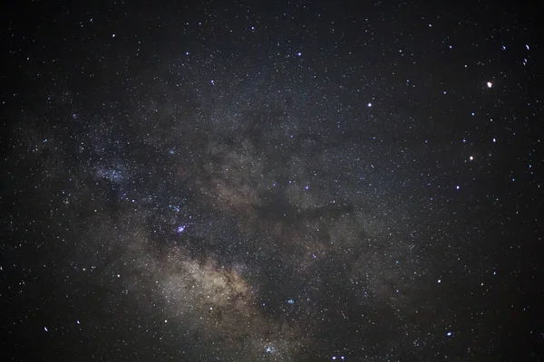 Galaxie Mléčné dráhy v phitsanulok v Thajsku. Dlouhá expozice Foto — Stock fotografie