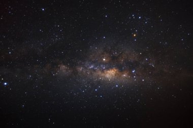 Samanyolu yıldız ve boşluk toz evrende, uzun