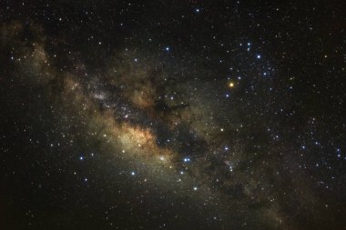 Samanyolu yıldız ve boşluk toz evrende, uzun