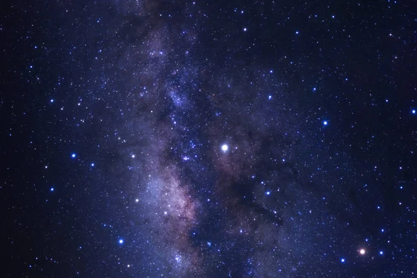Bliska wyraźnie mlecznej z gwiazd i pyłu kosmicznego — Zdjęcie stockowe