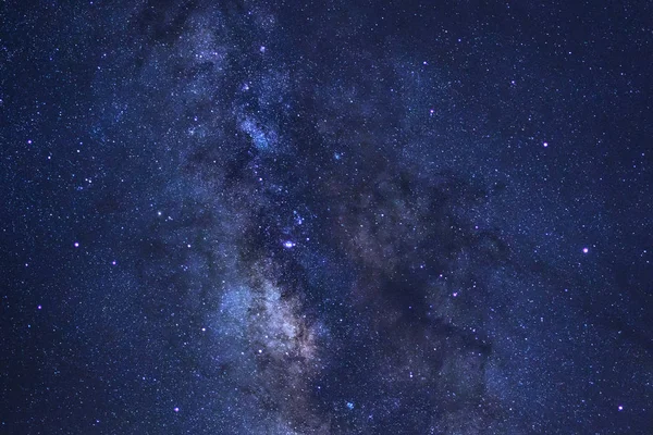 Csillagos éjszakai égbolt, a Tejút Galaxis a csillagok és a hely por a — Stock Fotó