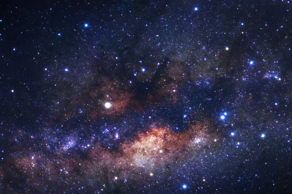 Milchstraßengalaxie mit Sternen und Weltraumstaub im Universum, lange — Stockfoto