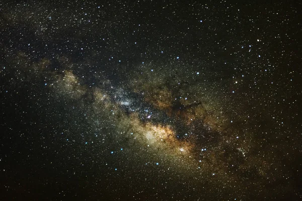 Yakın çekim açıkça Samanyolu yıldız ve uzay tozu ile ben — Stok fotoğraf