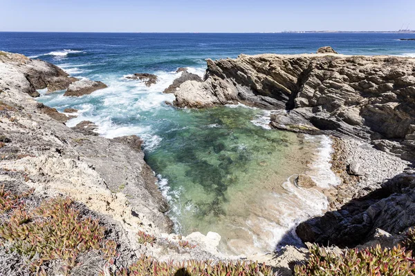 Playa Piedras Laminadas Protegida Por Acantilados Costa Alentejana Portugal — Foto de Stock