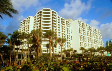 Fort Lauderdale, Florida, ABD - 3 Ocak 2020 - Marriot Harbor Beach Resort ve Spa Hotel manzarası