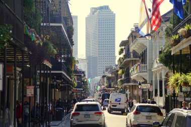 New Orleans, Louisiana, ABD - 1 Şubat 2020 - Şehirdeki yüksek bir binanın manzarası