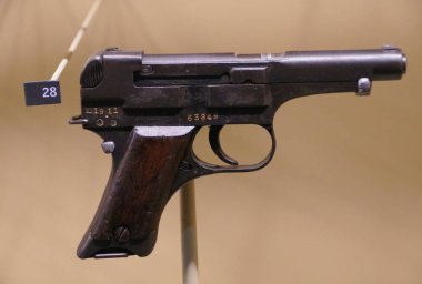 New Orleans, Louisiana, ABD - 5 Şubat 2020 Japonların tip 94 8mm 'lik tabancalarına yakın çekim