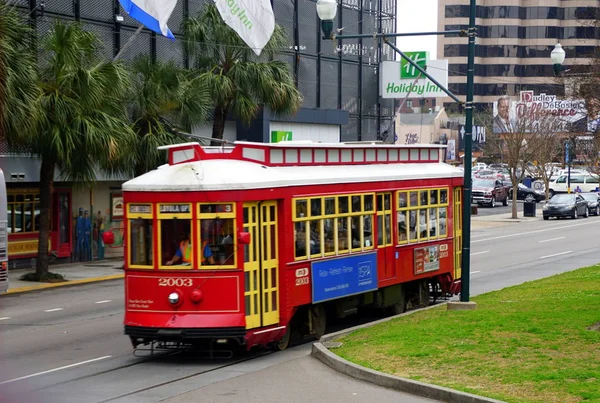 New Orleans Louisiana Verenigde Staten Februari 2020 Rode Tram Stad — Stockfoto