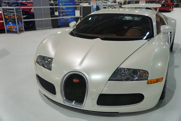 Philadelphia Pennsylvania Stati Uniti Febbraio 2020 Supercar Bugatti Veyron Bianca — Foto Stock