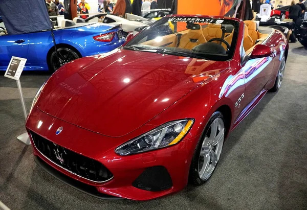 Philadelphia Pennsylvania Febbraio 2020 Colore Rosso Brillante Del 2020 Maserati — Foto Stock