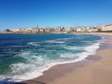 La Coruna 'daki Riazor plajı, Galiçya, İspanya