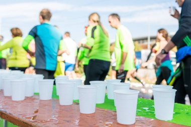 Olay çalışan, su stan.