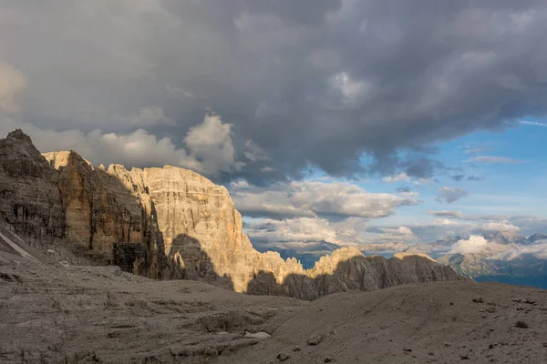 Spettacolare vista montagna . — Foto Stock