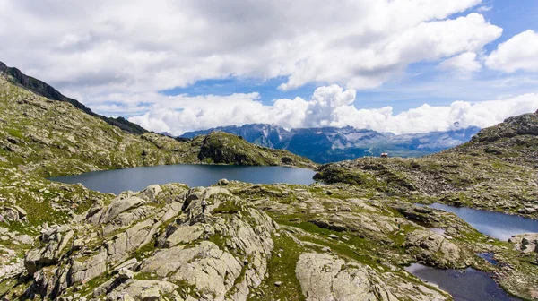 Spectacular mountain landscape with glacier lakes in Italian Dolomites. — Stock Photo, Image