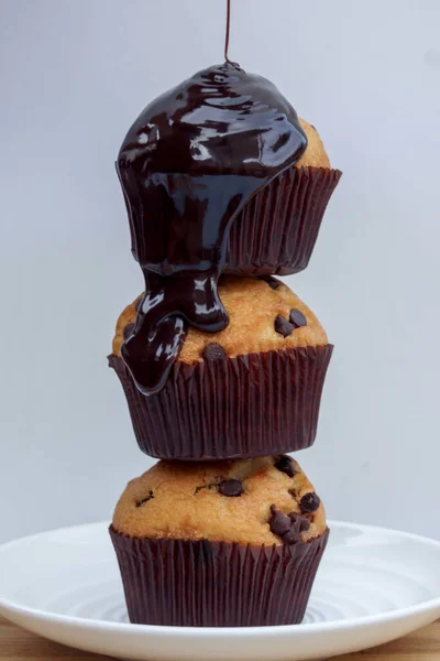 Schokoladenbad Meinen Muffins — Stockfoto