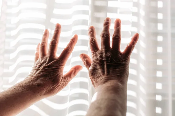 Elderly Woman Hands Light Rheumatism Arthritis — Stock Photo, Image