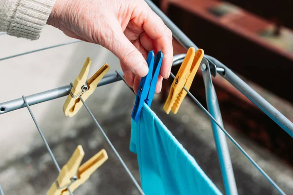 Female Hand Hanging Freshly Washed Laundry Wire — Stock Photo, Image