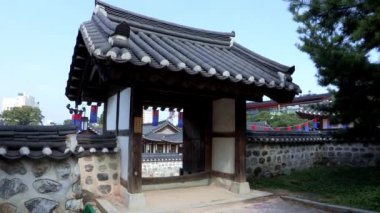Namsangol Hanok Maeul köy evleri