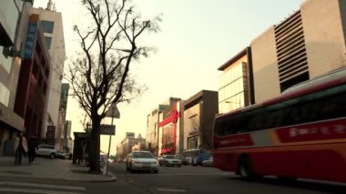 İş binaları ve dükkanlar 