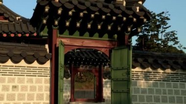 Geleneksel Gyeongbokgung Sarayı