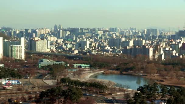 Haneul Park mit See in Mapo-gu — Stockvideo