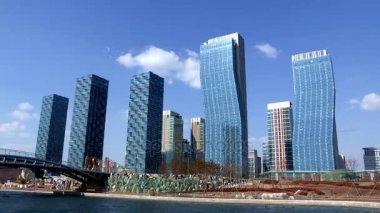 Gökdelenler Kore nehir üzerinde