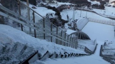 Karla kaplı merdiven Pyeongchang-gun, Kore Kayak merkezinde