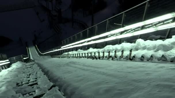 韩国平昌滑雪胜地的滑梯观 — 图库视频影像