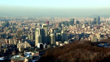 Umyeon dağ Seul, Kore görünümünden gözlemleyerek