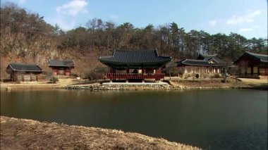 Kore geleneksel yapılar