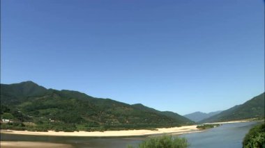 nehirler delt görünümünü sceinic