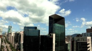 Taşıma trafik ve Seul yüksek binalar