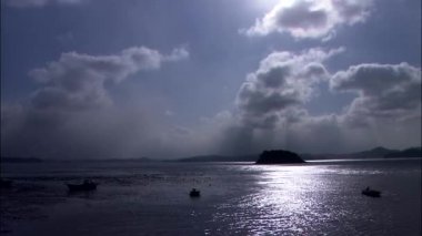 balıkçı tekneleri çamur düz