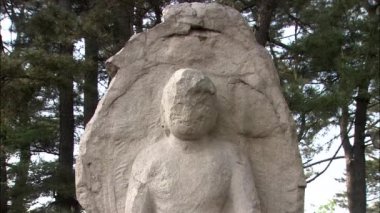 Antik Buda heykeli, Gyeongju-si, Gyeongbuk, Kore
