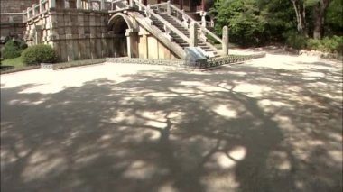 Geleneksel eski bina, Bulguk-sa tapınakta Gyeongju-si, Gyeongbuk, Kore Stairs görünümü