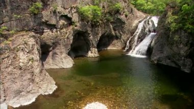 güzel büyük şelale 