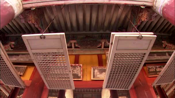 Architektura świątyni w tongyeong si — Wideo stockowe
