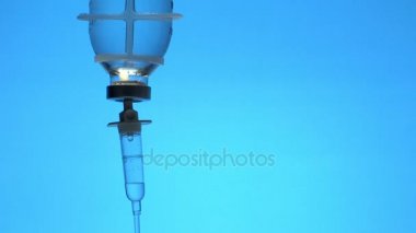 intravenöz sıvı damlayan ile sayaç bırak 