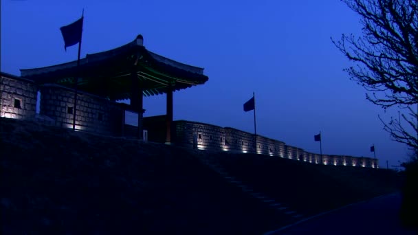 Forteresse Coréenne Suwon Hwaseong Dans Nuit — Video