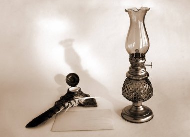 Yağ lambası ile natürmort
