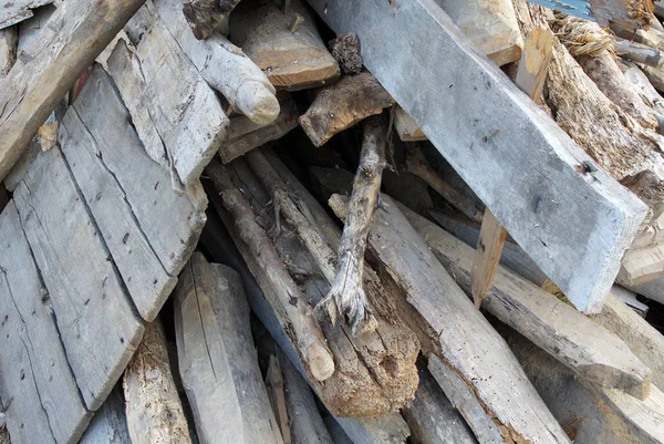 Old logs and boards — Stock Photo, Image