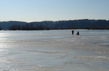 Ekipman ile anglers balıkçılık vardır