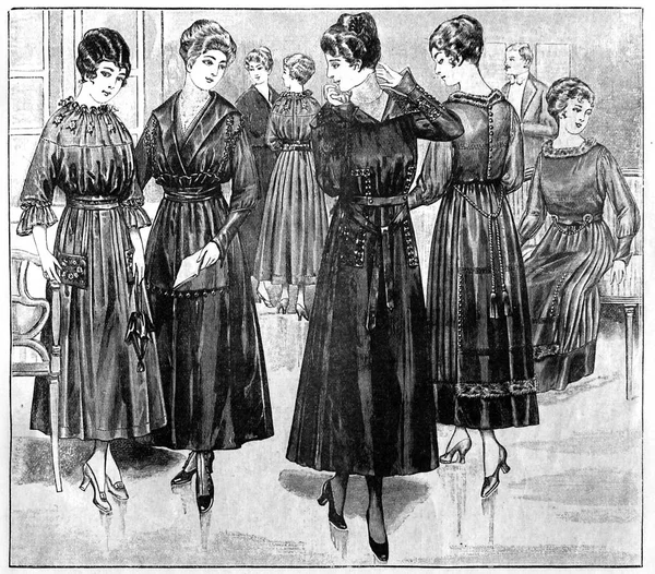 Образцы модной одежды из журнала старого стиля — стоковое фото