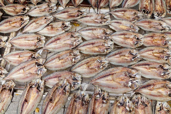 Pescado Seco Cesta Madera Para Venta Mercado Asiático —  Fotos de Stock