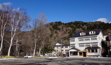 Nikko, Japonya - 2 Ocak 2016. Yumoto Onsen Nikko, Japonya'da bulunan bir otel.