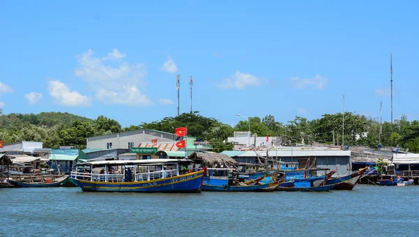 Vung Tau Vietnã Junho 2015 Barcos Turísticos Atracando Cais Vung — Fotografia de Stock